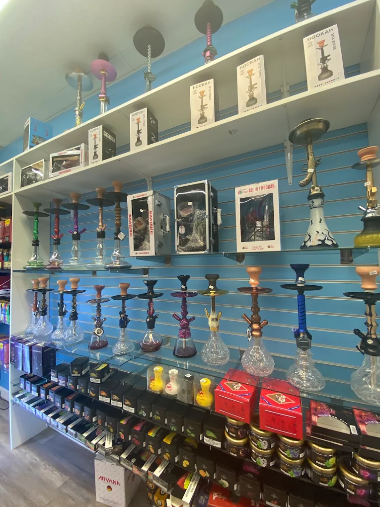 Hookahs & Kits
